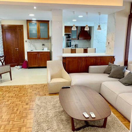 Modern 2 Bed Room Large Apartment ニコシア エクステリア 写真