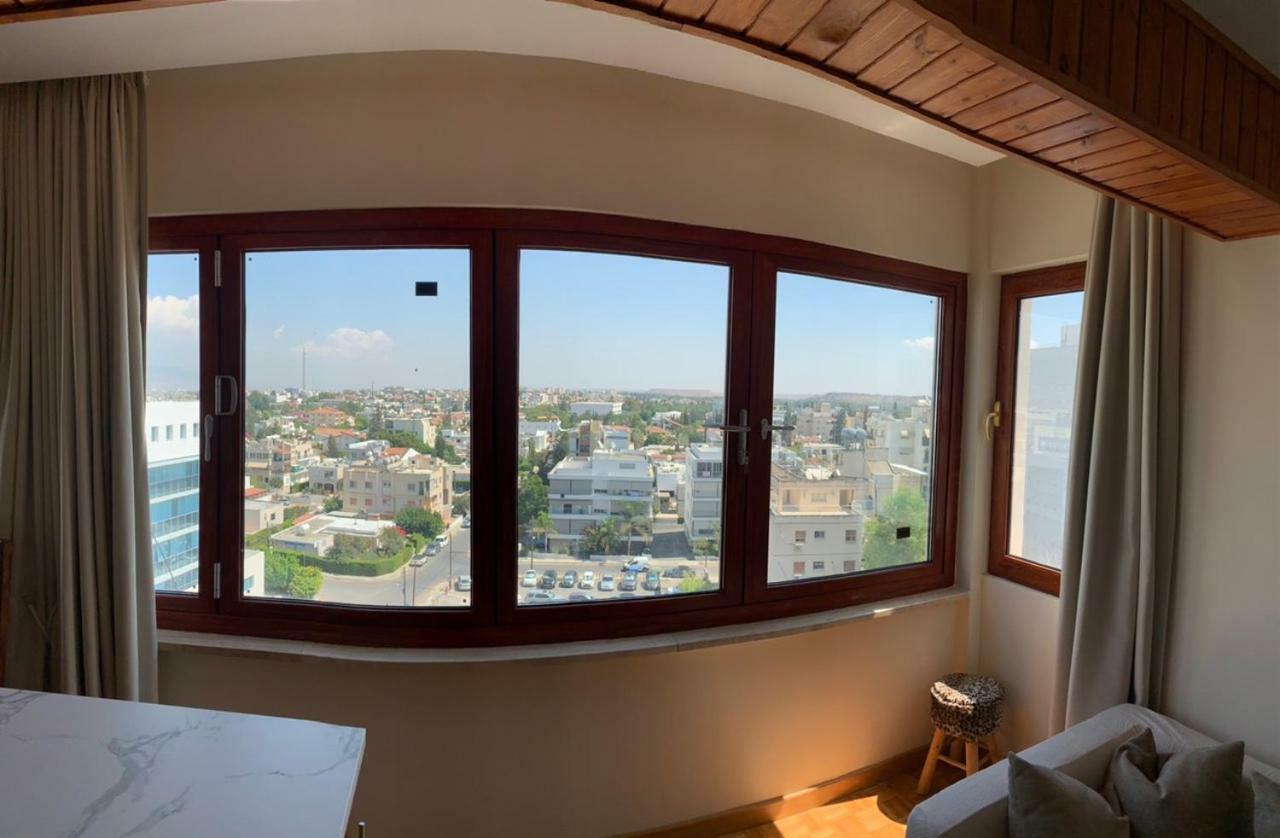 Modern 2 Bed Room Large Apartment ニコシア エクステリア 写真