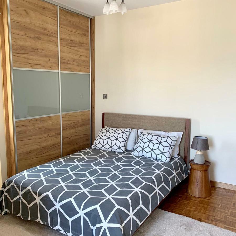 Modern 2 Bed Room Large Apartment ニコシア エクステリア 写真